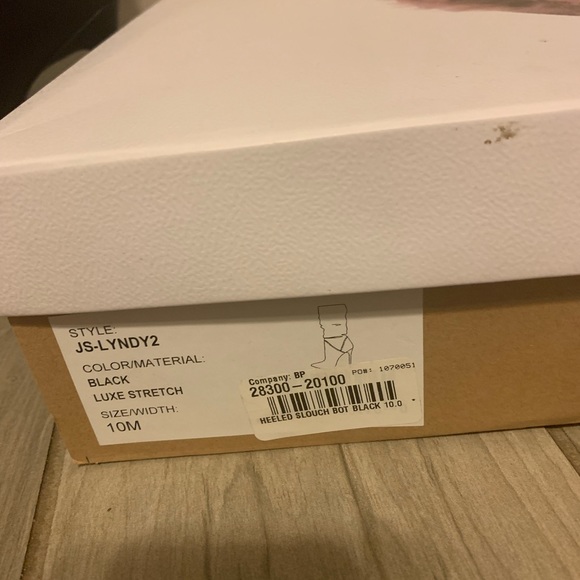 Jessica Simpson stiletto heel boot - Picture 4 of 6